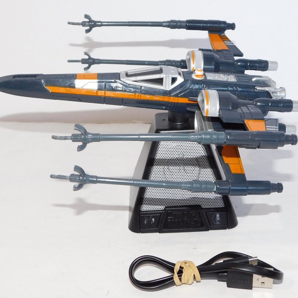 ihome STAR WARS POE DAMERON’S X-WING BLUETOOTH SPEAKER
